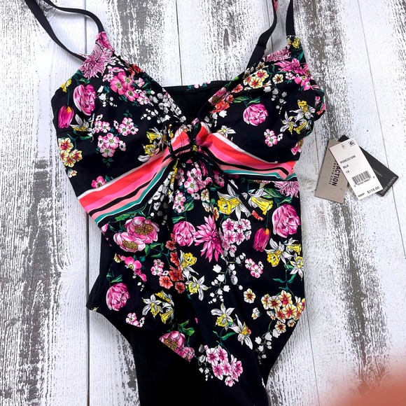 Kenneth Cole Reaction 1X Floral One Piece Swimsuit Tummy Control NWT - Picture 6 of 6